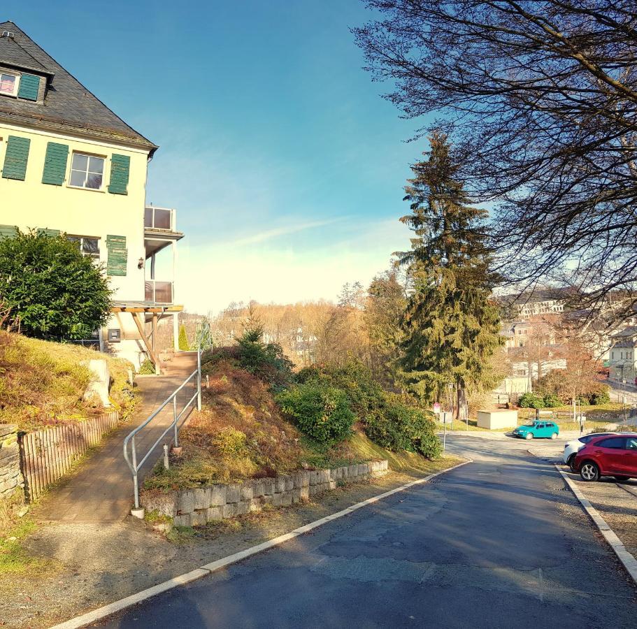 Ferienwohnungen Villa Goldbrunnen Bad Elster Exterior photo